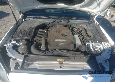 2018 Mercedes-Benz C 300 from USA, damaged, VIN 55SWF4JB8JU240219